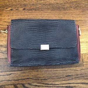 Women’s Large Leather Clutch